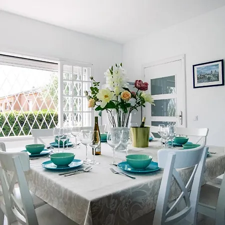 Lovely In With Kitchen * Alella