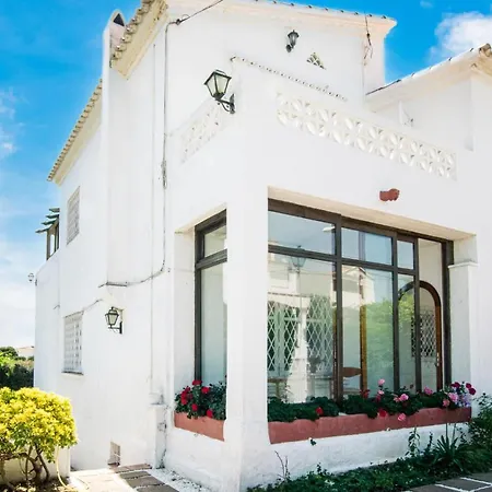 Holiday home Lovely In With Kitchen Alella