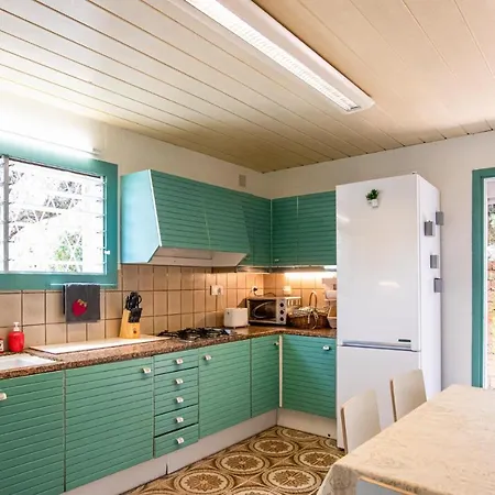 Holiday home Lovely In With Kitchen *