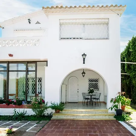 Holiday home Lovely In With Kitchen *