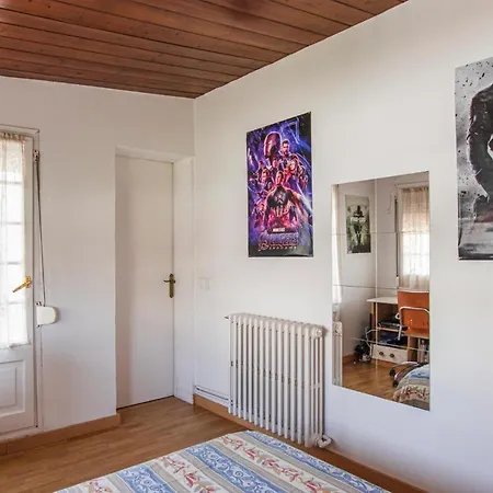 5 Bedroom Awesome In Ferienhaus *